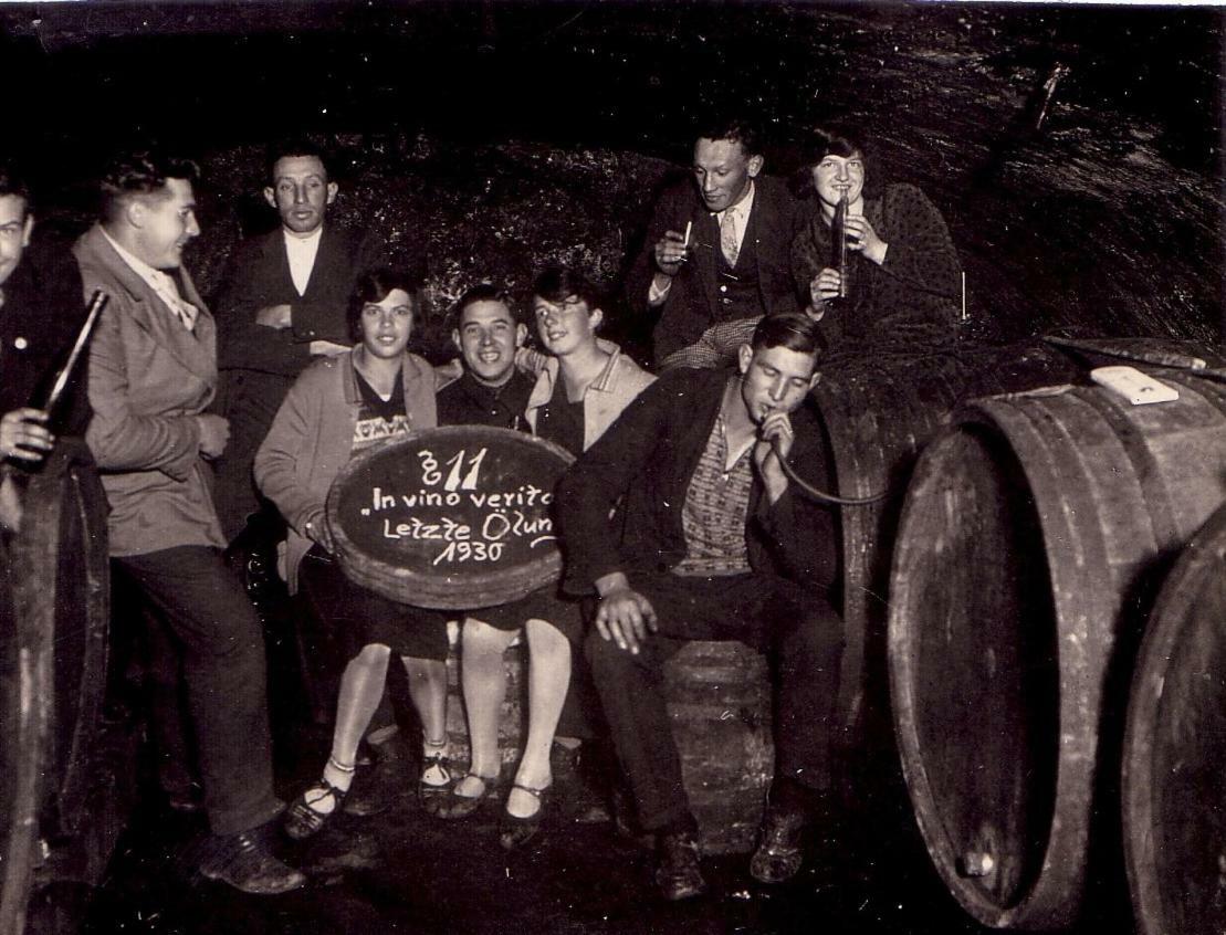Weingut-Brennerei-Gaestehaus Emil Dauns Reil Buitenkant foto
